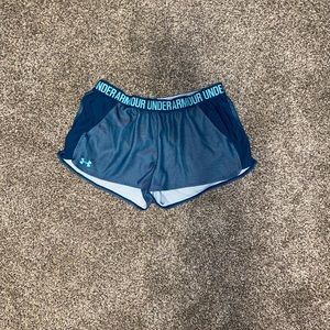 Women’s under Armour shorts size XL
